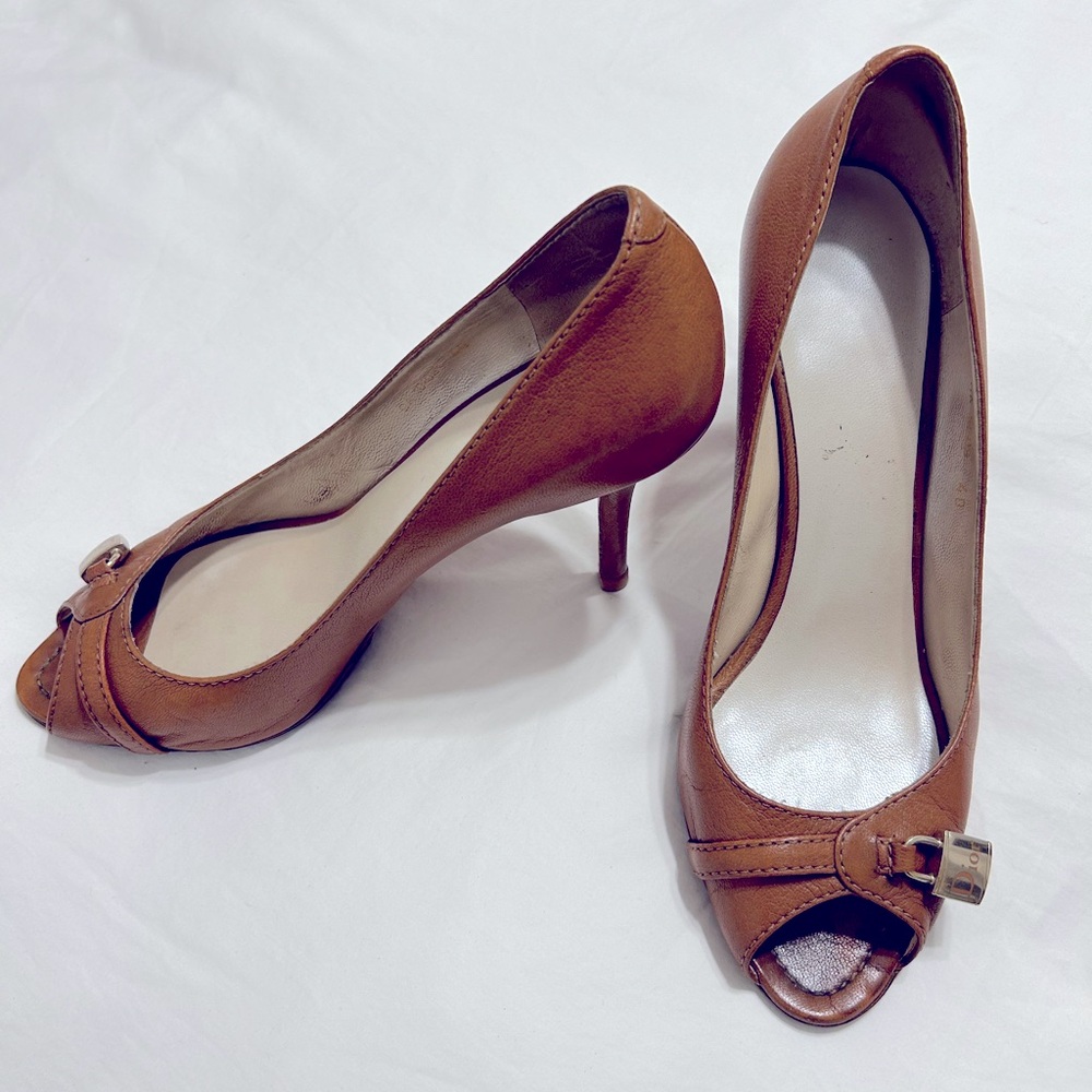 Dior Tan Open Toe heels (3”) with locks